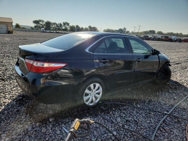 4T1BF1FK0HU381564 - 2017 TOYOTA CAMRY LE BLACK photo 3