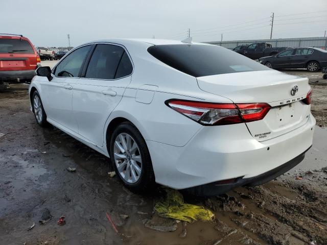 4T1C11AK4LU884887 - 2020 TOYOTA CAMRY LE WHITE photo 2