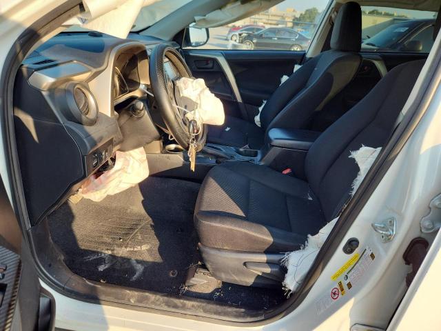 JTMZFREV6FJ041153 - 2015 TOYOTA RAV4 LE WHITE photo 7