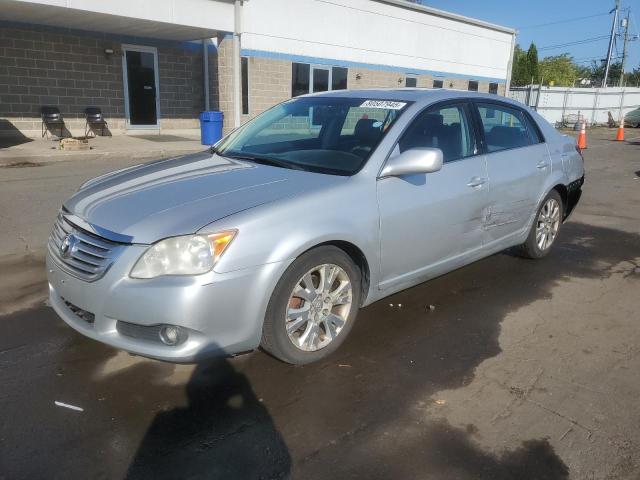 2008 TOYOTA AVALON XL, 