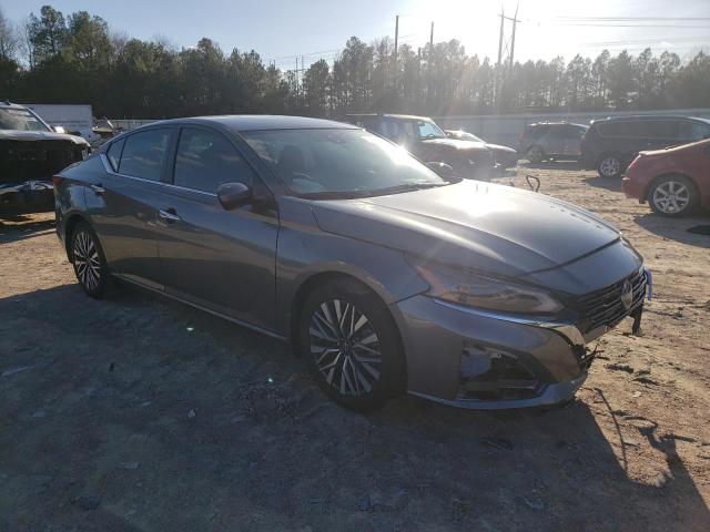 1N4BL4DV9PN352848 - 2023 NISSAN ALTIMA SV GRAY photo 4