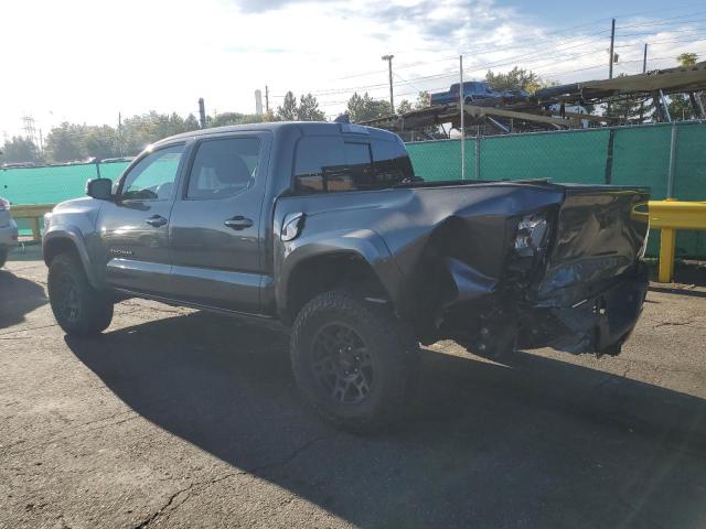 3TMCZ5ANXPM559511 - 2023 TOYOTA TACOMA DOUBLE CAB Szary zdjęcie 2