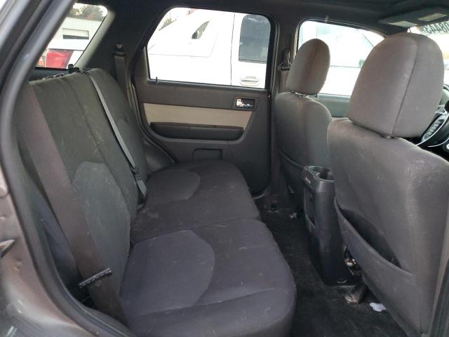 4M2CU81759KJ00652 - 2009 MERCURY MARINER GRAY photo 11