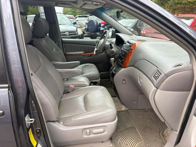 5TDBK22C49S022924 - 2009 TOYOTA SIENNA XLE BLUE photo 5