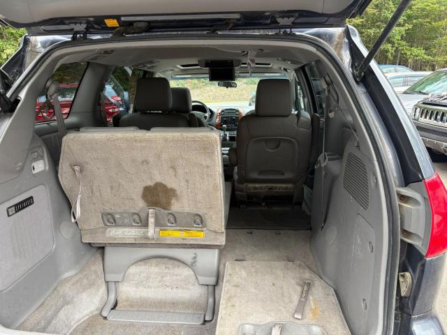 5TDBK22C49S022924 - 2009 TOYOTA SIENNA XLE BLUE photo 9