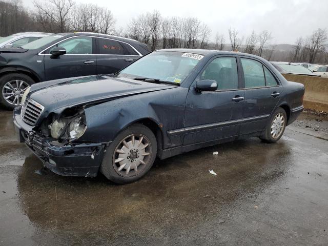 WDBJF65J01B312606 - 2001 MERCEDES-BENZ E 320 BLUE photo 1