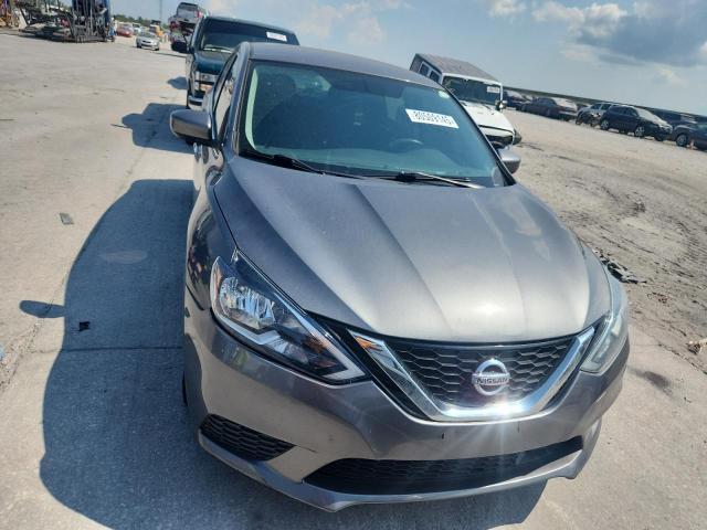 3N1AB7AP2JY241328 - 2018 NISSAN SENTRA S 石墨色 照片 5