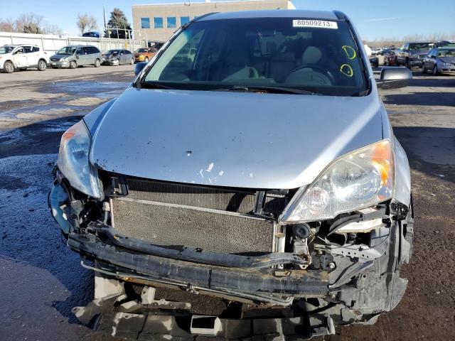 JHLRE4H36BC013712 - 2011 HONDA CR-V LX SILVER photo 5