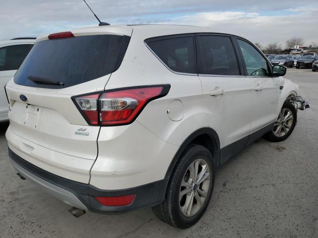 1FMCU0GDXHUE49325 - 2017 FORD ESCAPE SE WHITE photo 3