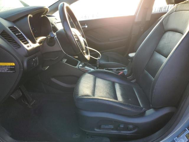 3KPFN4A8XHE092793 - 2017 KIA FORTE EX GRAY photo 7