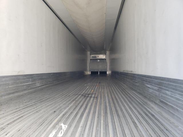 1UYVS2536L2799601 - 2020 UTILITY VS2RA 白色 照片 9