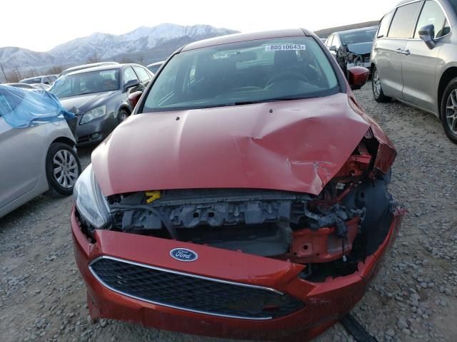 1FADP3F29JL240810 - 2018 FORD FOCUS SE RED photo 5