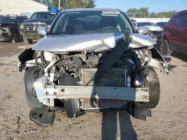 3N1CN7APXJL870316 - 2018 NISSAN VERSA S ვერცხლისფერი ფოტო 5