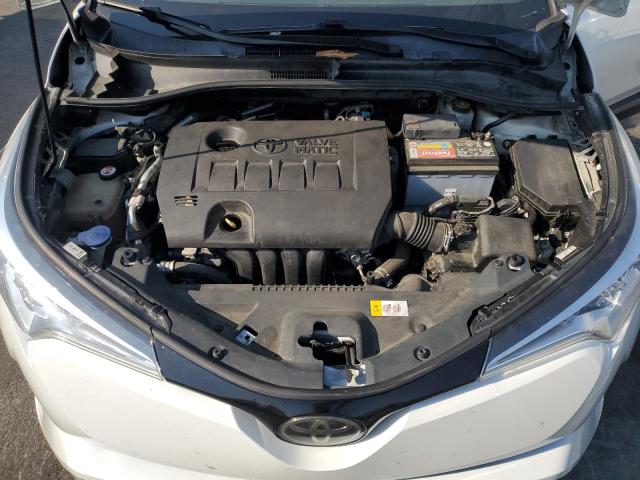 NMTKHMBX3JR039794 - 2018 TOYOTA C-HR XLE თეთრი ფოტო 11