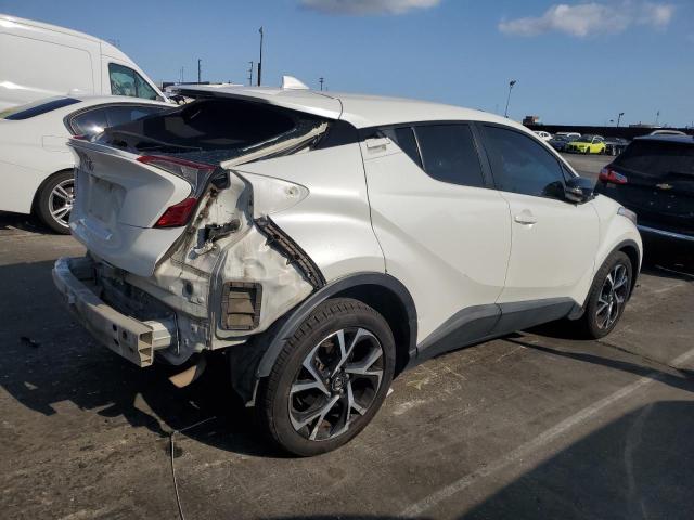 NMTKHMBX3JR039794 - 2018 TOYOTA C-HR XLE თეთრი ფოტო 3
