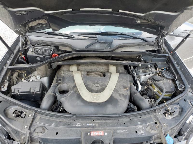 4JGBF7BE5BA742590 - 2011 MERCEDES-BENZ GL 450 4MATIC GRAY photo 11