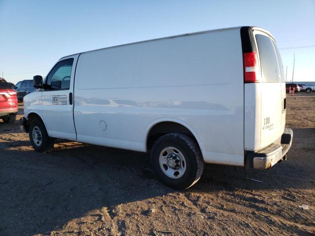 1GCWGFCA9C1159420 - 2012 CHEVROLET EXPRESS G2 WHITE photo 2