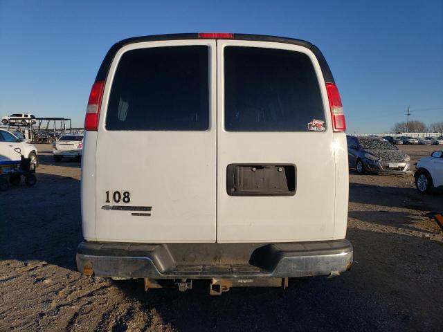 1GCWGFCA9C1159420 - 2012 CHEVROLET EXPRESS G2 WHITE photo 6