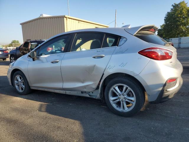 3G1BE6SM1JS567690 - 2018 CHEVROLET CRUZE LT 银色 照片 2