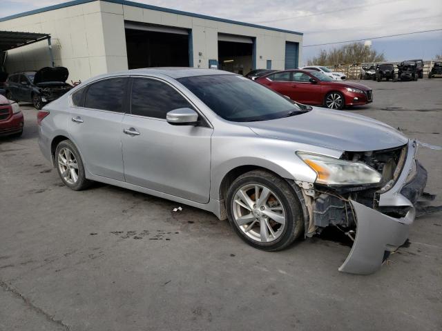 1N4AL3AP1FN871239 - 2015 NISSAN ALTIMA 2.5 SILVER photo 4