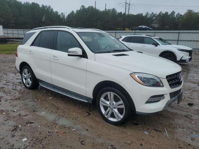 4JGDA5HB7DA104594 - 2013 MERCEDES-BENZ ML 350 4MATIC WHITE photo 4