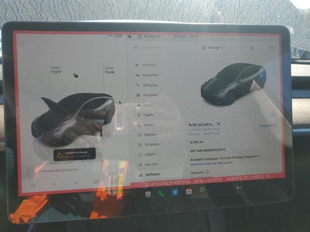 7SAYGDEE1PA211018 - 2023 TESLA MODEL Y ნაცრისფერი ფოტო 9