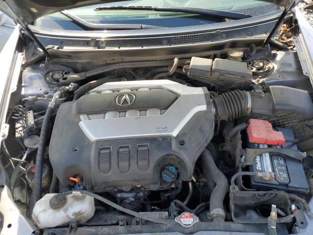 JH4KB2F61BC000115 - 2011 ACURA RL SILVER photo 11
