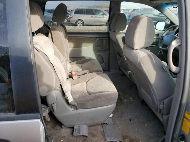 5TDZK23C69S250405 - 2009 TOYOTA SIENNA CE SILVER photo 11