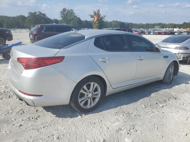5XXGM4A75DG208319 - 2013 KIA OPTIMA LX 银色 照片 3