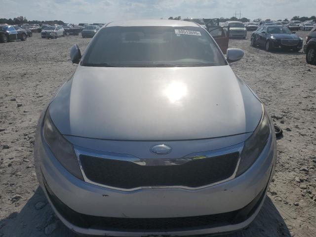 5XXGM4A75DG208319 - 2013 KIA OPTIMA LX 银色 照片 5