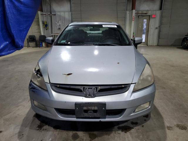 1HGCM566X4A172256 - 2004 HONDA ACCORD EX GRAY photo 5