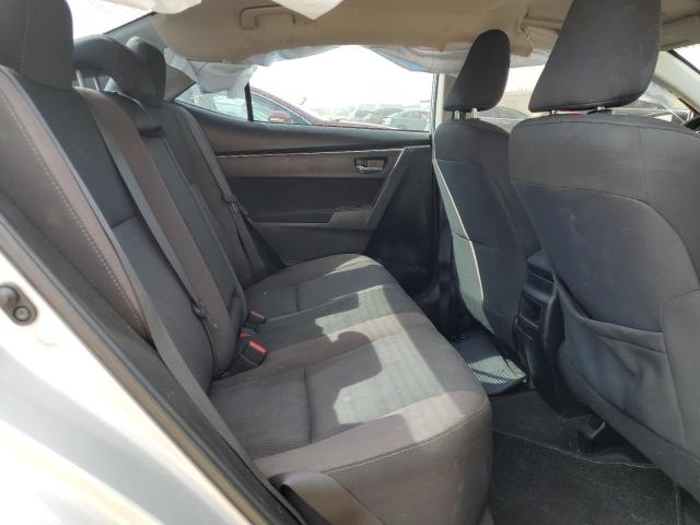 2T1BURHE8JC123652 - 2018 TOYOTA COROLLA L 银色 照片 10