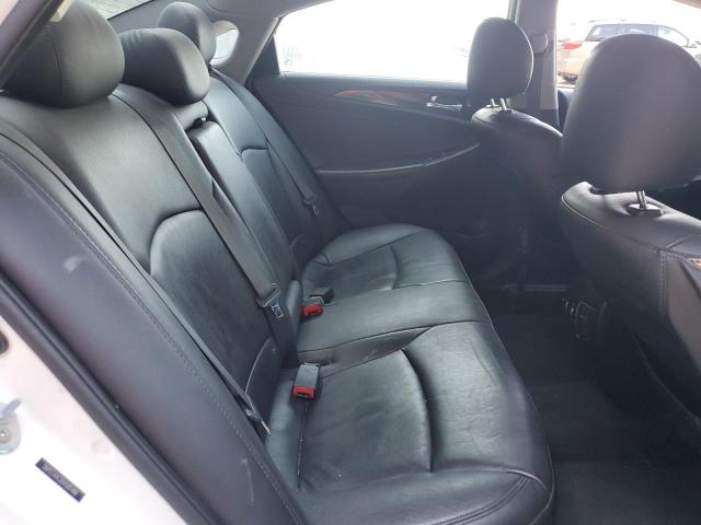 5NPEC4AC2DH581488 - 2013 HYUNDAI SONATA SE 白色 照片 10