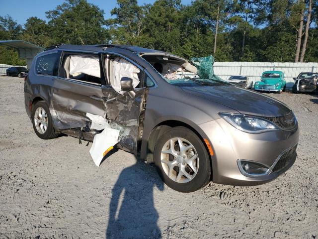 2C4RC1FG9JR116765 - 2018 CHRYSLER PACIFICA TOURING PLUS GRAY photo 4