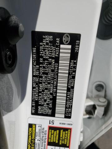 4T1B11HK9JU129460 - 2018 TOYOTA CAMRY L WHITE photo 12