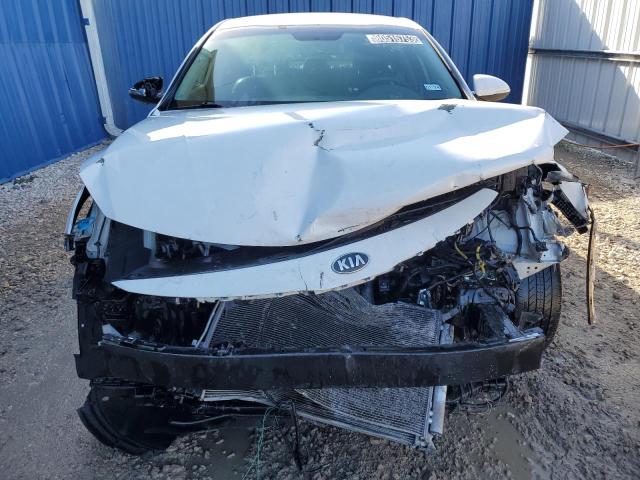 5XXGU4L3XGG062742 - 2016 KIA OPTIMA EX WHITE photo 5