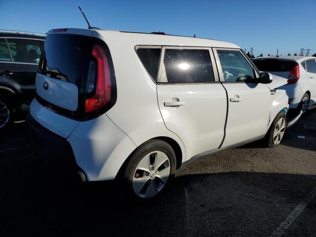 KNDJN2A27F7774604 - 2015 KIA SOUL WHITE photo 3