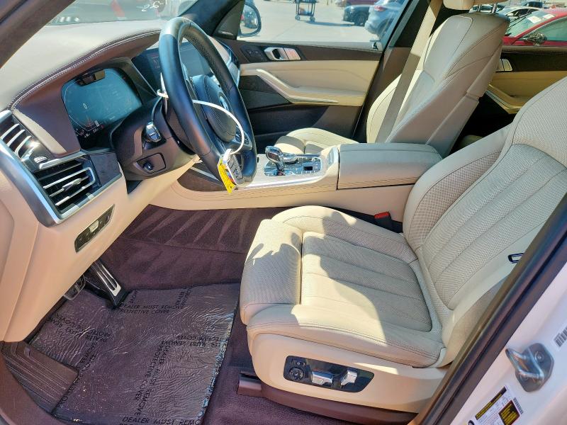 5UXCX4C52KLS37502 - 2019 BMW X7 XDRIVE50I WHITE photo 7