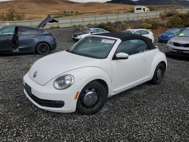 2013 VOLKSWAGEN BEETLE, 
