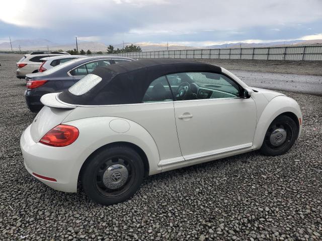3VW5P7AT0DM826754 - 2013 VOLKSWAGEN BEETLE WHITE photo 3