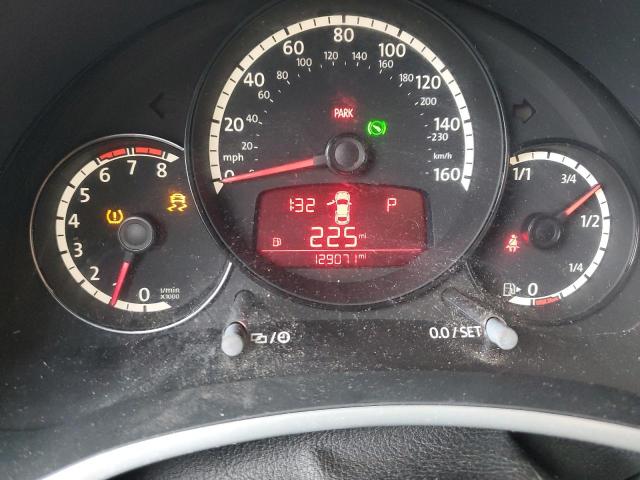 3VW5P7AT0DM826754 - 2013 VOLKSWAGEN BEETLE WHITE photo 9