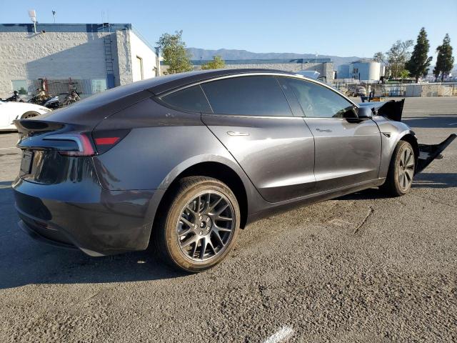5YJ3E1EA4SF001310 - 2025 TESLA MODEL 3 BLACK photo 3