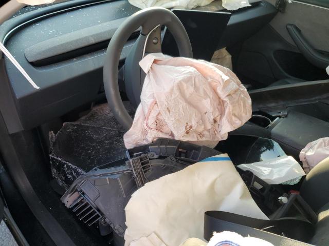 5YJ3E1EA4SF001310 - 2025 TESLA MODEL 3 BLACK photo 8