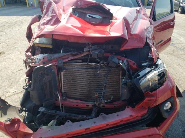 3TYAZ5CN9NT023087 - 2022 TOYOTA TACOMA DOUBLE CAB RED photo 11