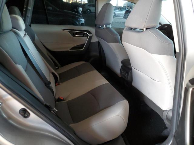 2T3W1RFV0PW273041 - 2023 TOYOTA RAV4 XLE SILVER photo 11