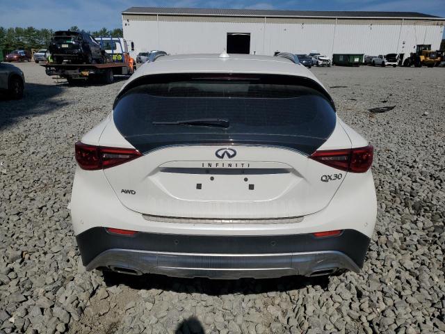 SJKCH5CR4HA027055 - 2017 INFINITI QX30 BASE WHITE photo 6
