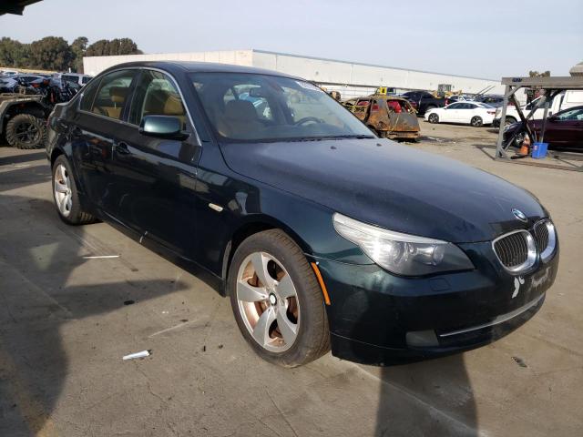 WBANV13598CZ53267 - 2008 BMW 528 XI BLACK photo 4