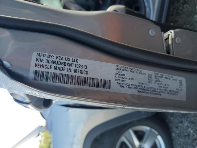 3C4NJDBBXNT102313 - 2022 JEEP COMPASS LATITUDE 银色 照片 12