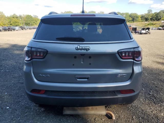 3C4NJDBBXNT102313 - 2022 JEEP COMPASS LATITUDE 银色 照片 6