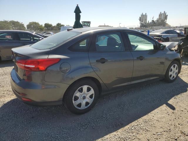 1FADP3E29JL211504 - 2018 FORD FOCUS S Gri fotoğraf 3